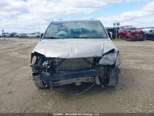 Chrysler 2015 2015 2C4RC1CG6FR716882 Image 12