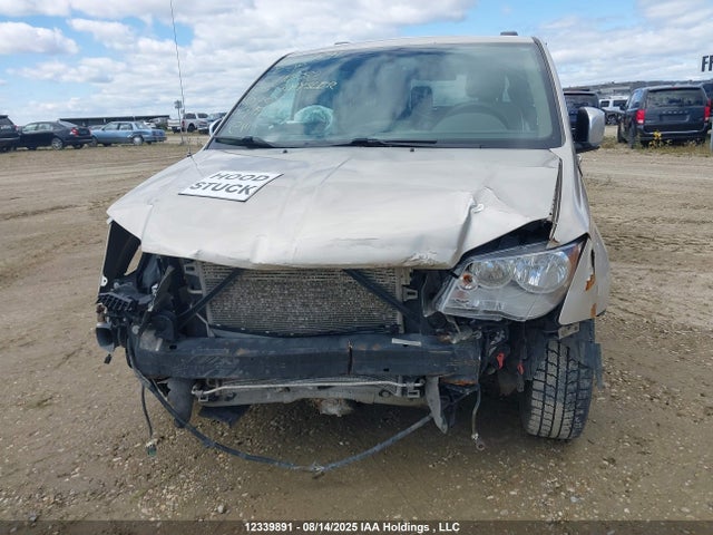 2C4RC1CG6FR716882 Chrysler 2015