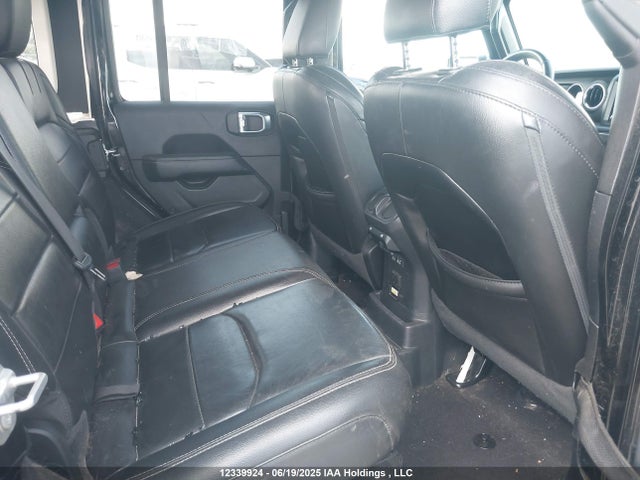 1C4JJXP60MW800806 Jeep 2021