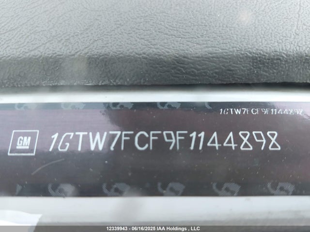 1GTW7FCF9F1144898 GMC l20
