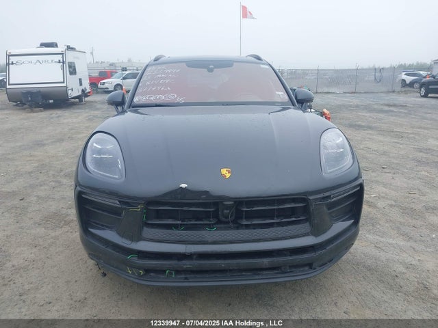Porsche Macan 2023 WP1AA2A56PLB14082 Image 13