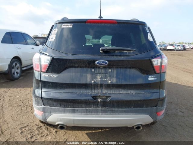 1FMCU9HD7JUB56152 Ford ESCAPE SEL