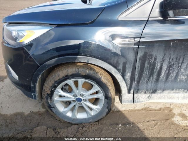 1FMCU9HD7JUB56152 Ford ESCAPE SEL