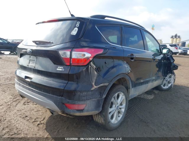 1FMCU9HD7JUB56152 Ford ESCAPE SEL