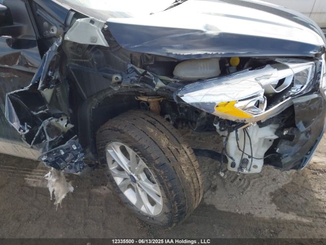 1FMCU9HD7JUB56152 Ford ESCAPE SEL