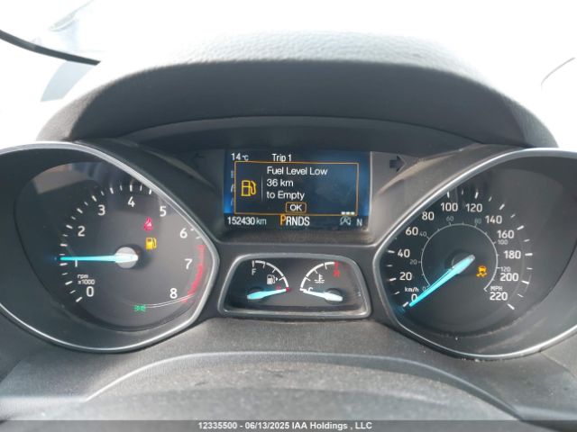 1FMCU9HD7JUB56152 Ford ESCAPE SEL