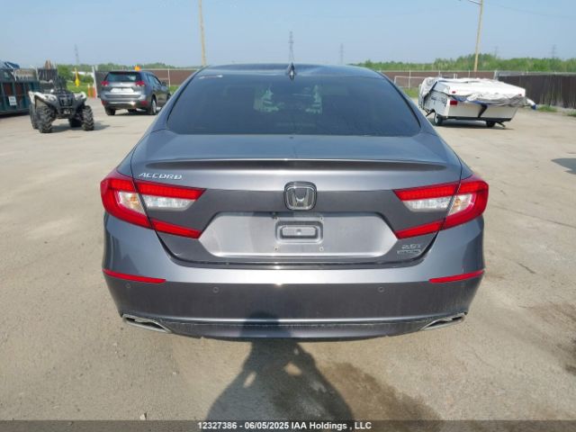 1HGCV2F90JA800505 Honda Accord Touring 2.0t
