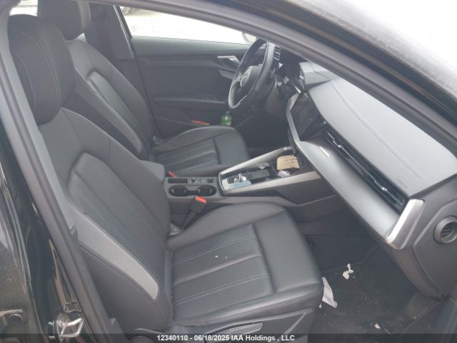 WAUGUCGY5RA066130 Audi 40 tfsi (2.0t)
