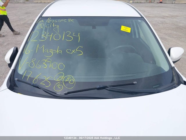 JM3KE4BY1G0863900 Mazda py