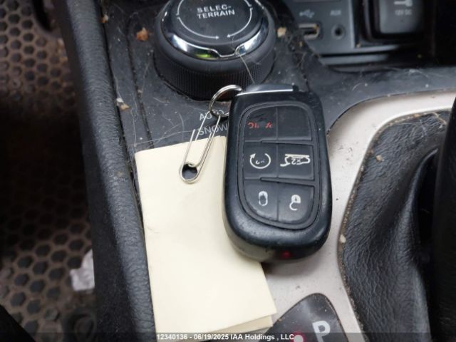 1C4PJMCS6FW616145 Jeep Cherokee