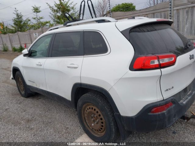 1C4PJMCS6FW616145 Jeep Cherokee