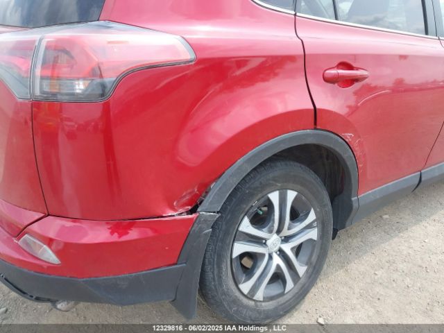 2T3BFREV1HW605930 Toyota RAV4 LE