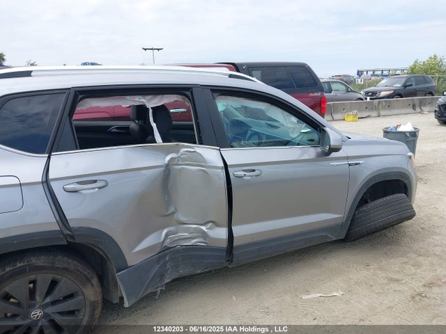 Volkswagen tsi 2024 3VVSX7B21RM015548 Image 6