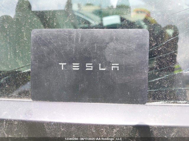 7SAYGAEE4NF472531 Tesla Model Y