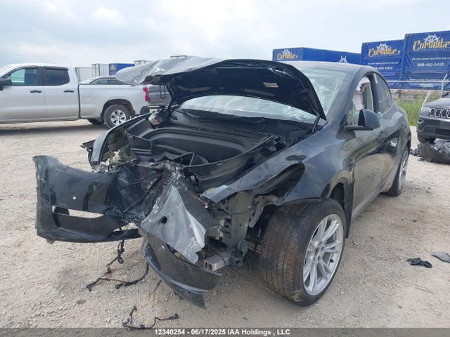 7SAYGAEE4NF472531 Tesla Model Y
