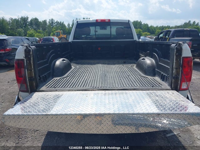 RAM 2018 2018 3C6LR5BT3JG166041 Image 8