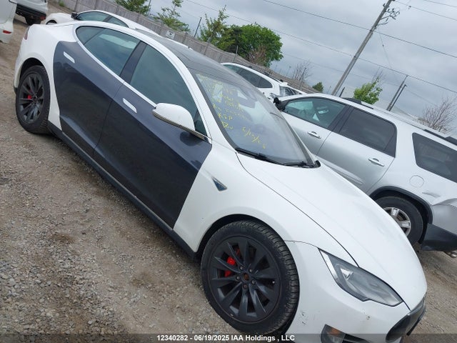 Tesla 2015 2015 5YJSA4H43FF089058 Image 13