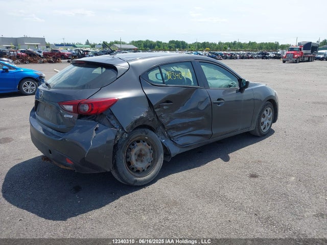3MZBM1K72FM138364 Mazda pe