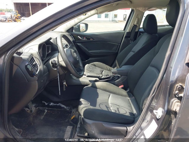 3MZBM1K72FM138364 Mazda pe