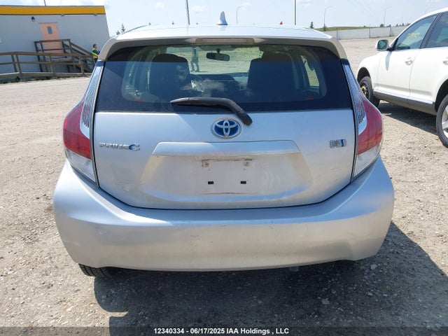 JTDKDTB31F1097055 Toyota 1nz-fxe+1lm