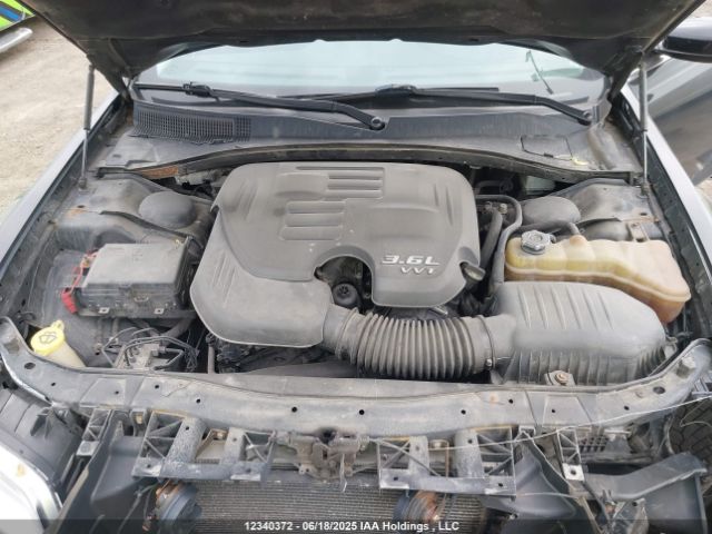 2C3CCAAG8GH219322 Chrysler 300