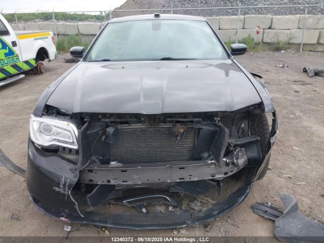 2C3CCAAG8GH219322 Chrysler 300