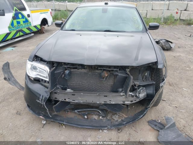 2C3CCAAG8GH219322 Chrysler 300