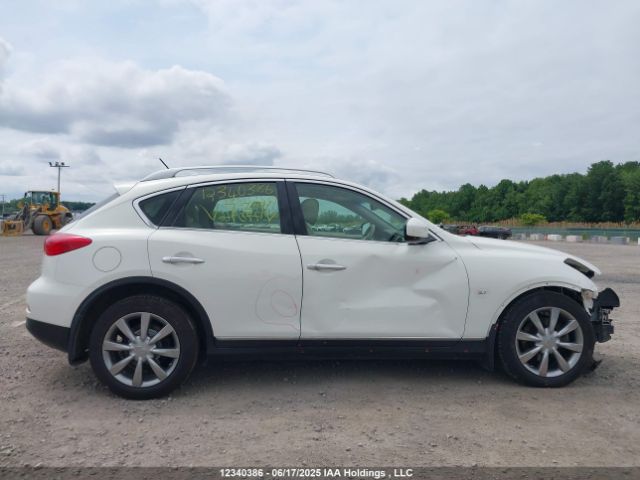 JN1BJ0HR5FM770966 Infiniti 2015