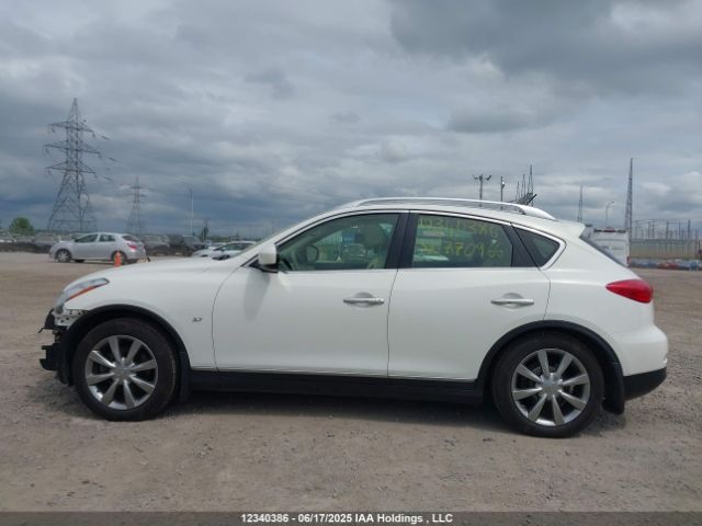 JN1BJ0HR5FM770966 Infiniti 2015