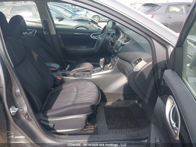 3N1AB7AP0HL643050 Nissan 2017
