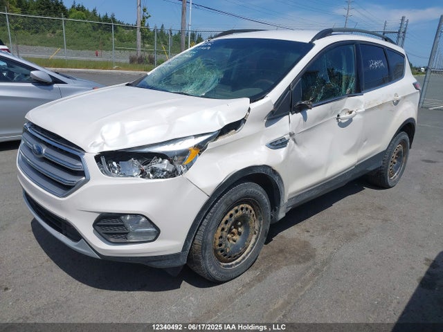 1FMCU9G90HUA97002 Ford 2017