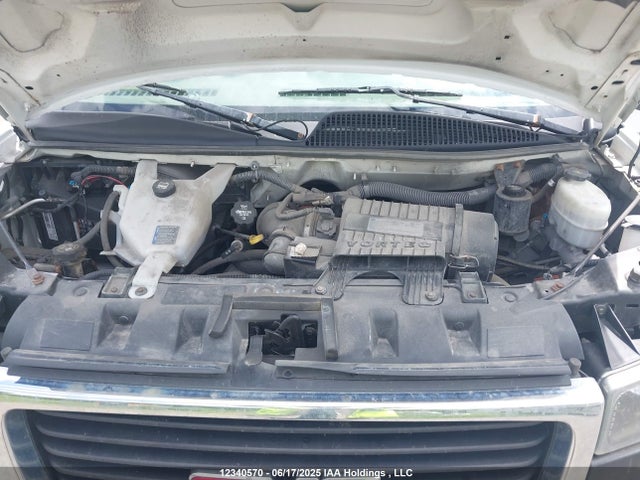 7GZ67UCB4LN007795 GMC Lc8 Flexible Fuel Gen 1