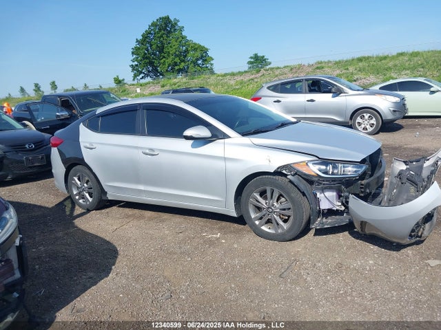 KMHD84LF2HU321281 Hyundai 2017