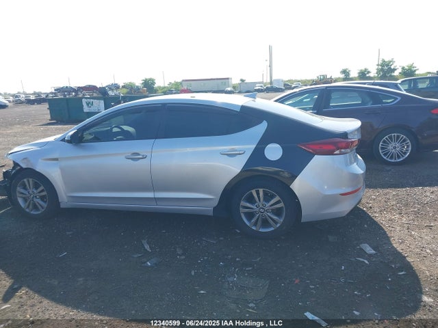 KMHD84LF2HU321281 Hyundai 2017