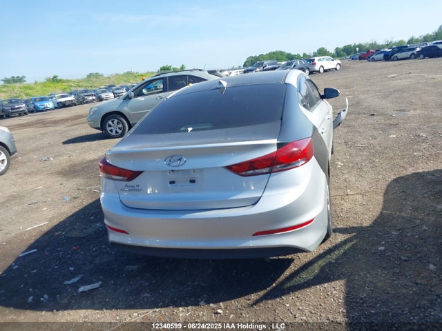 KMHD84LF2HU321281 Hyundai 2017