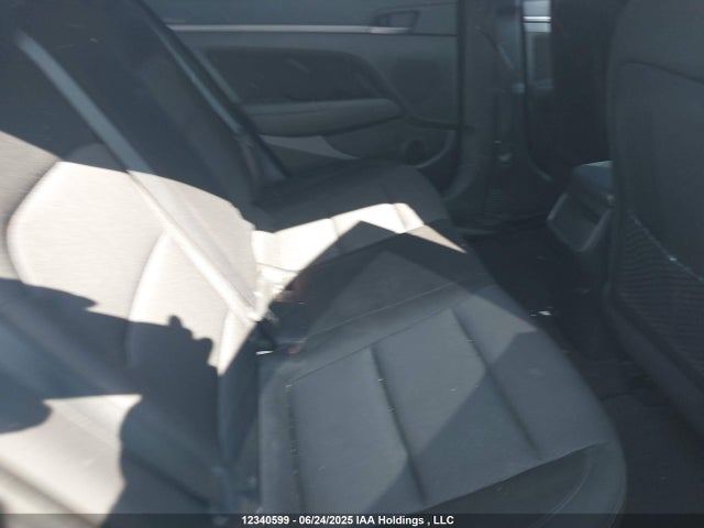 KMHD84LF2HU321281 Hyundai 2017