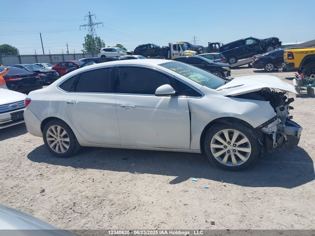 1G4PN5SK6E4171262 Buick lea
