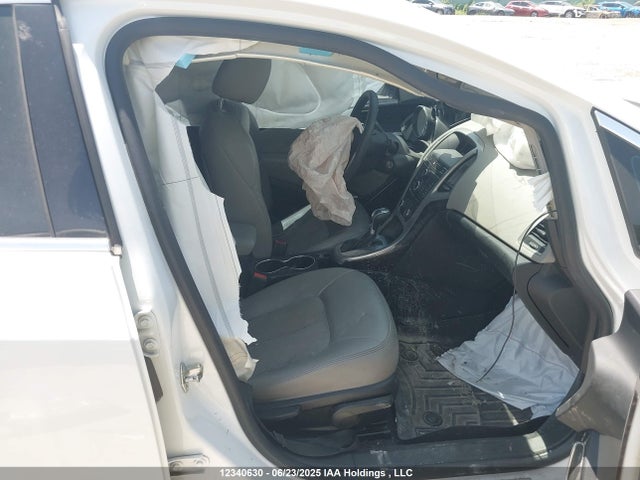 1G4PN5SK6E4171262 Buick lea