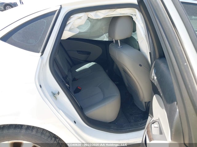 1G4PN5SK6E4171262 Buick lea