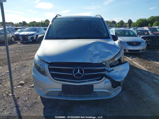 WD3BG2EA9K3587652 Mercedes-Benz m274