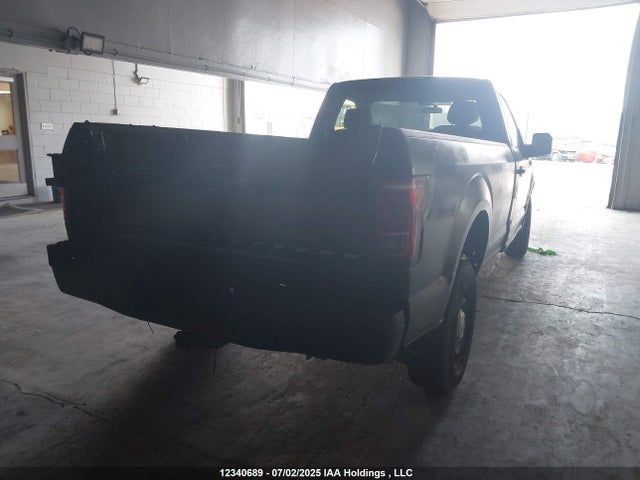 1FTMF1E81GKD97950 Ford 2016