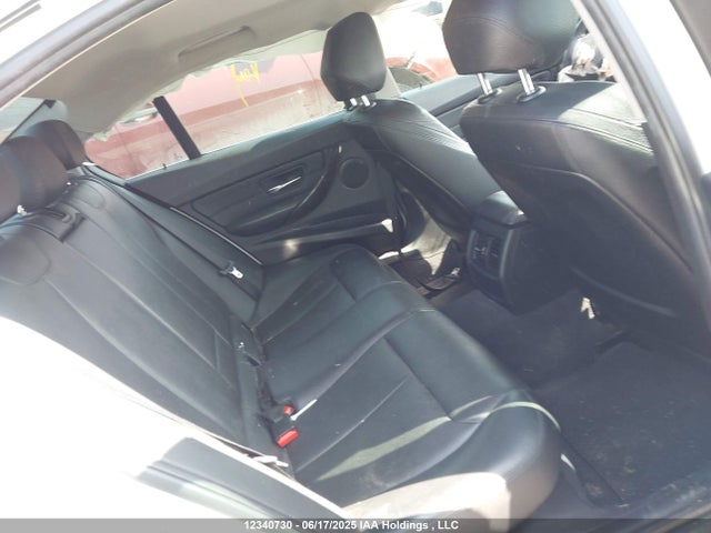WBA3C3G5XFNS76234 BMW 320i