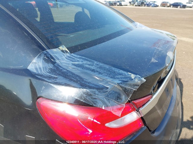 1C3CCBBB9EN100725 Chrysler 2014