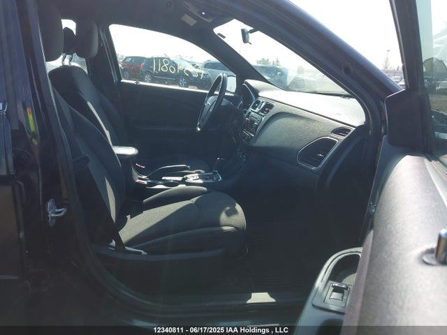 1C3CCBBB9EN100725 Chrysler 2014