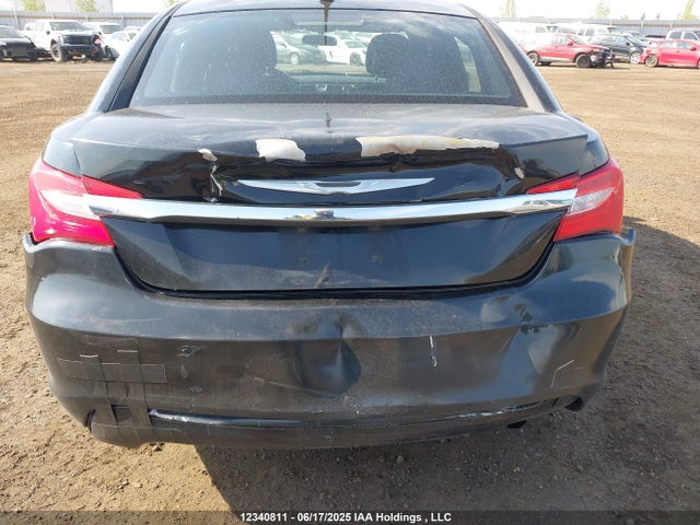 1C3CCBBB9EN100725 Chrysler 2014