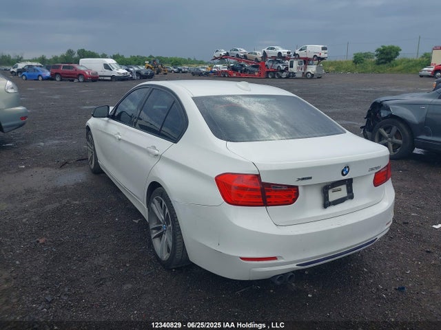 WBA3B3G51FNT17613 BMW 328I