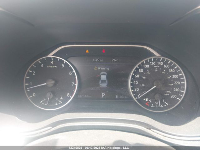 1N4AA6AP0GC415527 Nissan 2016