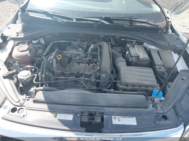 3VWCB7BU2LM011550 Volkswagen 1.4 tsi