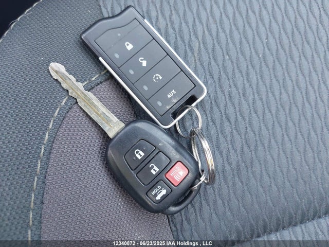 2T1BURHE6HC929158 Toyota 2zr-fe