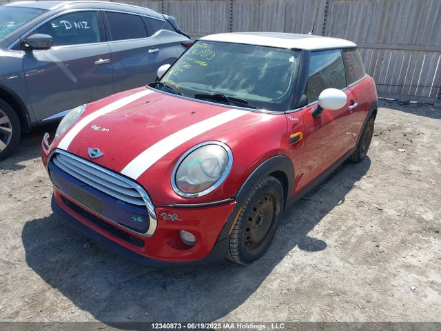 WMWXM5C52FT939775 Mini 2015